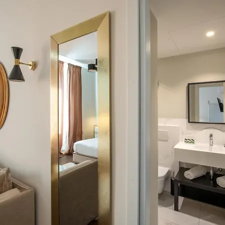 Daplace - Corso Monforte Guest house 3*