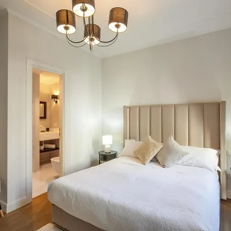 Daplace - Corso Monforte 3*