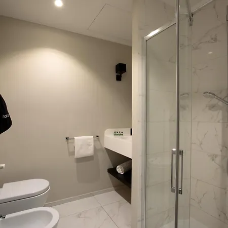 Daplace - Corso Monforte Guest house 3*