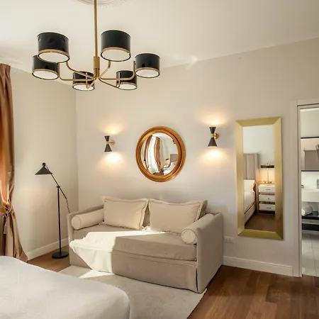 Guest house Daplace - Corso Monforte 3*