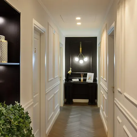 Daplace - Corso Monforte Vendégház 4*