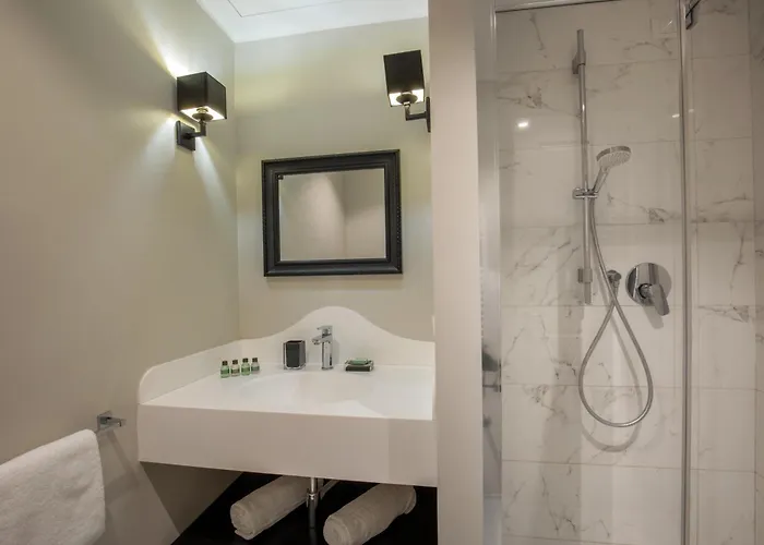 Daplace - Corso Monforte 3* Milano