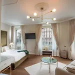 Daplace - Corso Monforte 3*
