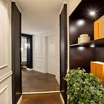 Daplace - Corso Monforte 3*